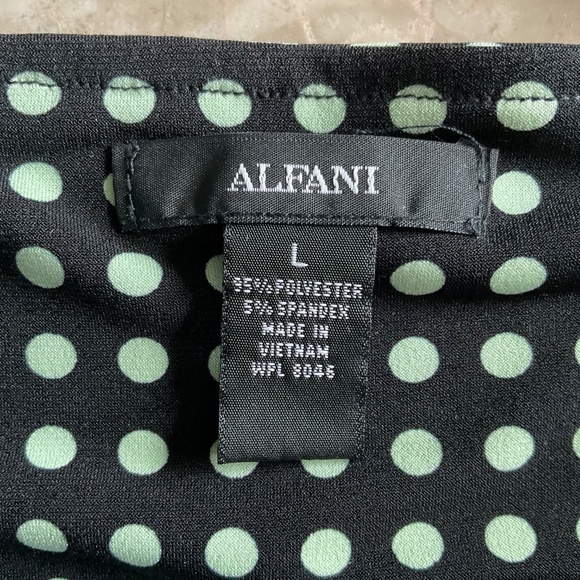 Alfani green polka dot sleeveless blouse - Picture 3 of 4